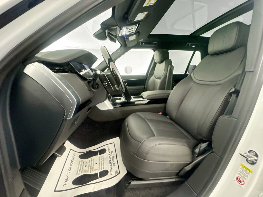 New 2026 Land Rover Range Rover SE image 20