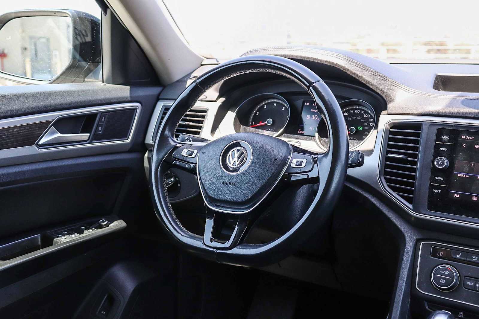Used 2019 Volkswagen Atlas SE w/ Panoramic Sunroof Package AWD/4WD image 14