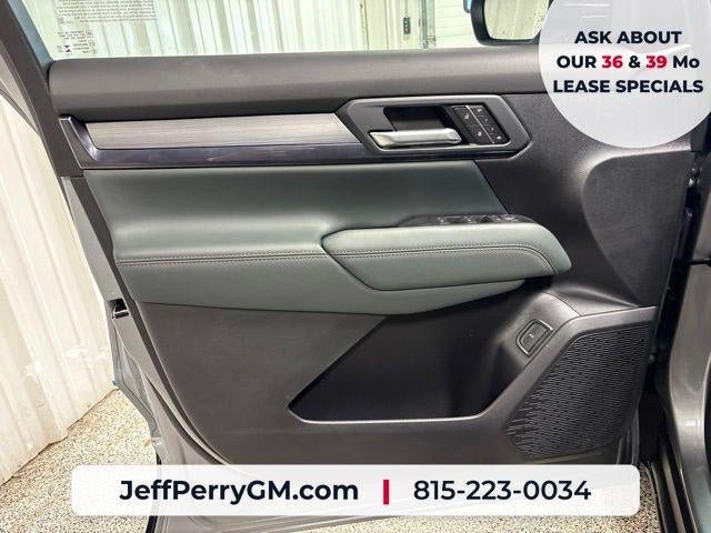 New 2026 GMC Terrain AT4 w/ Convenience Package III AWD/4WD image 8
