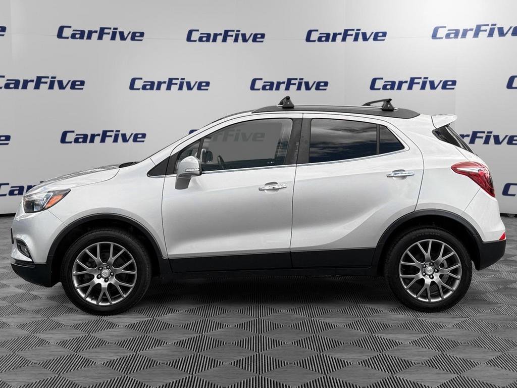 Used 2018 Buick Encore Sport Touring AWD/4WD image 2