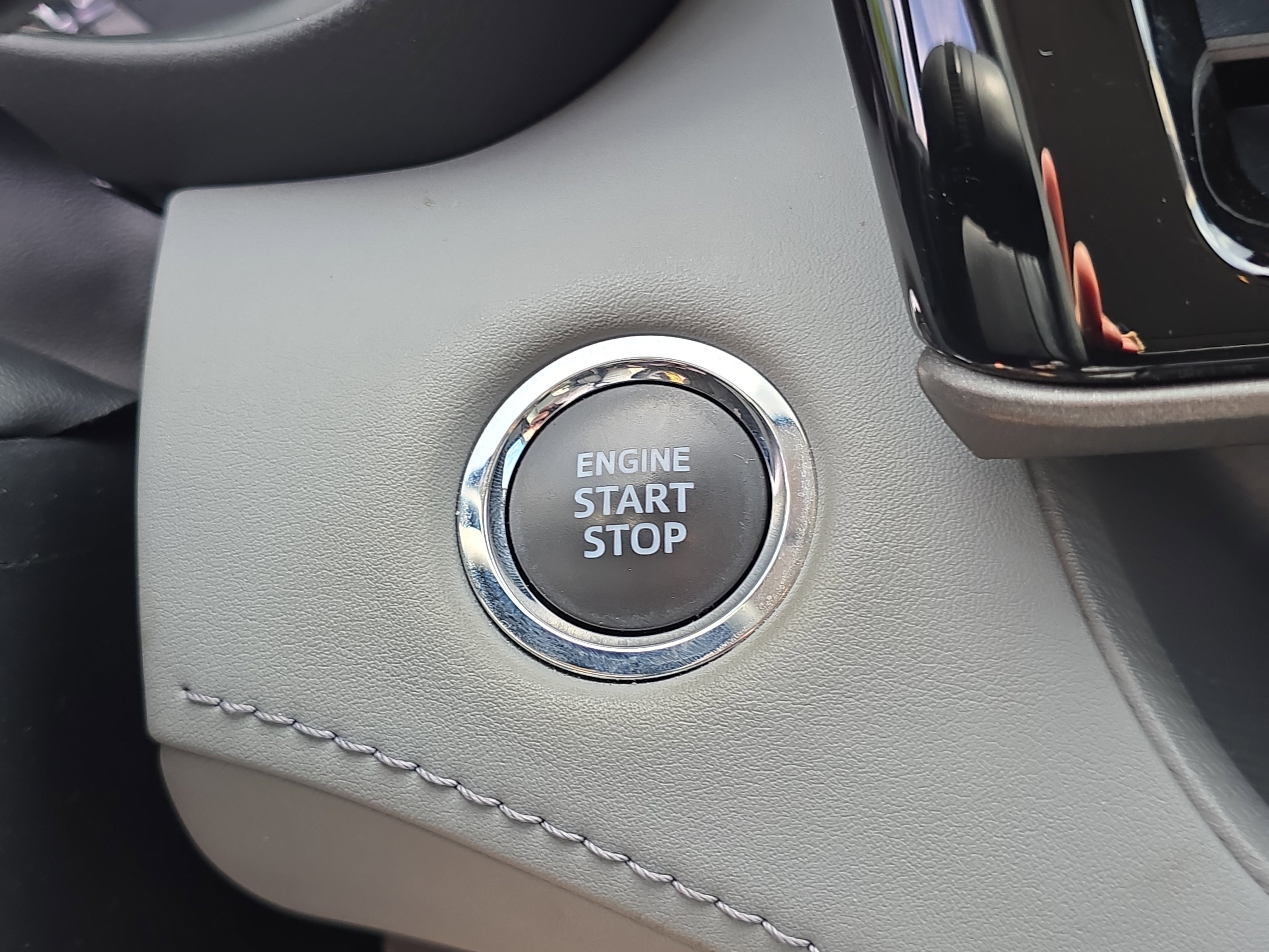 Used 2023 Toyota Highlander XLE image 29