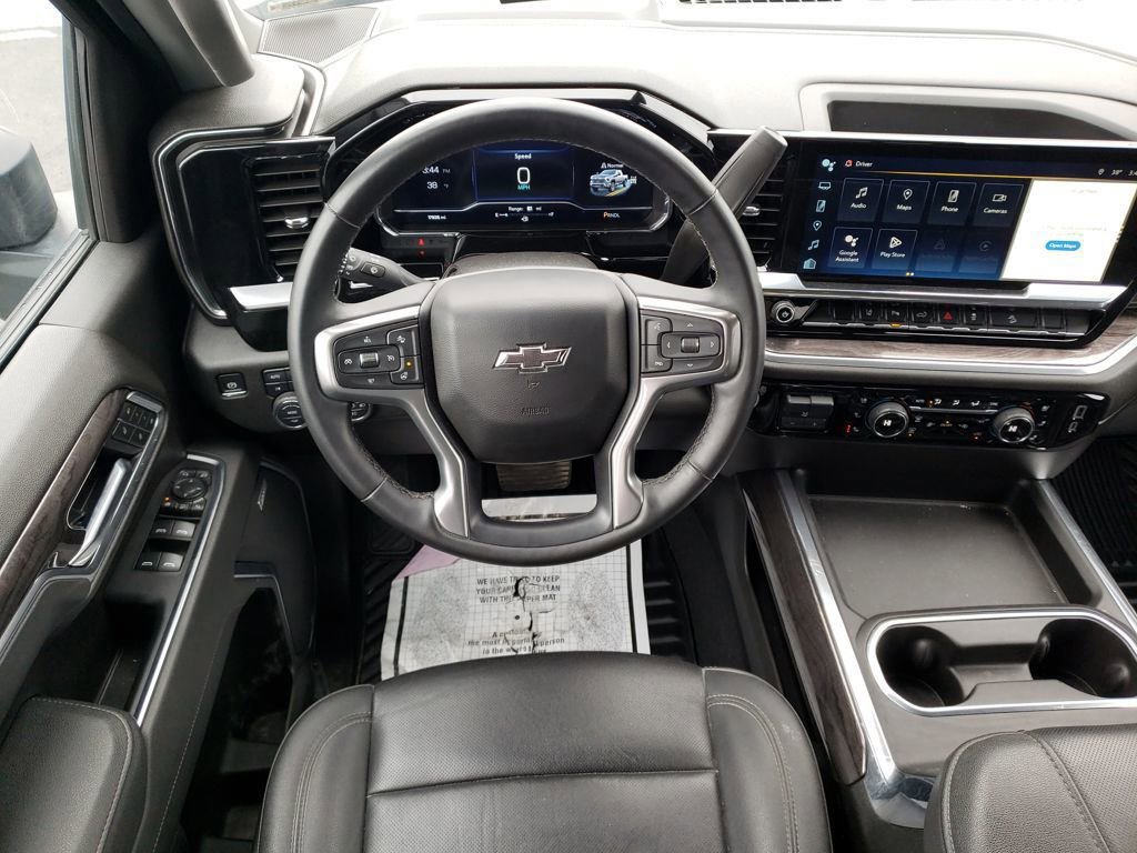 Used 2025 Chevrolet Silverado 2500 LTZ w/ LTZ Plus Package AWD/4WD image 14