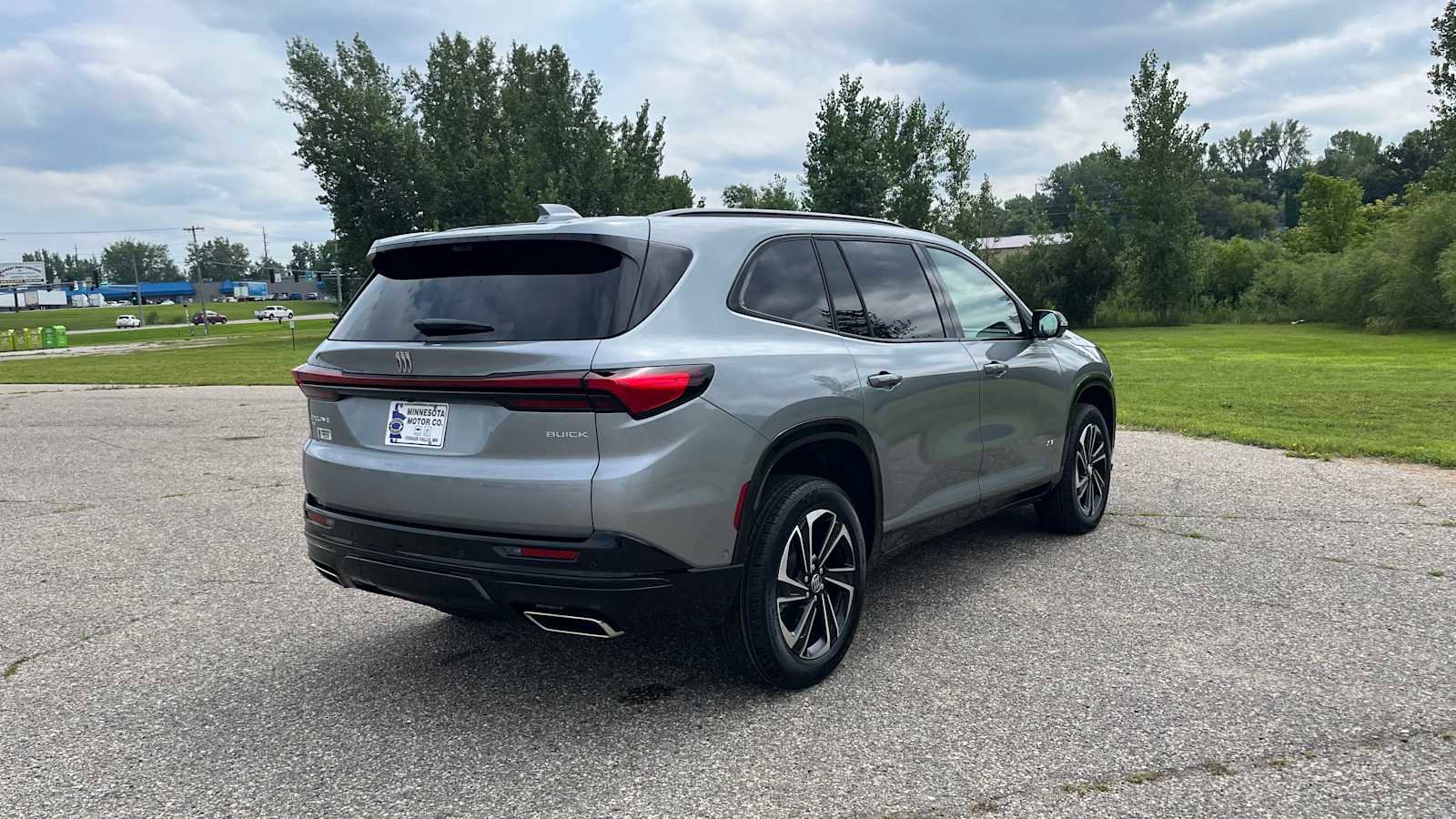New 2026 Buick Enclave Sport Touring image 4