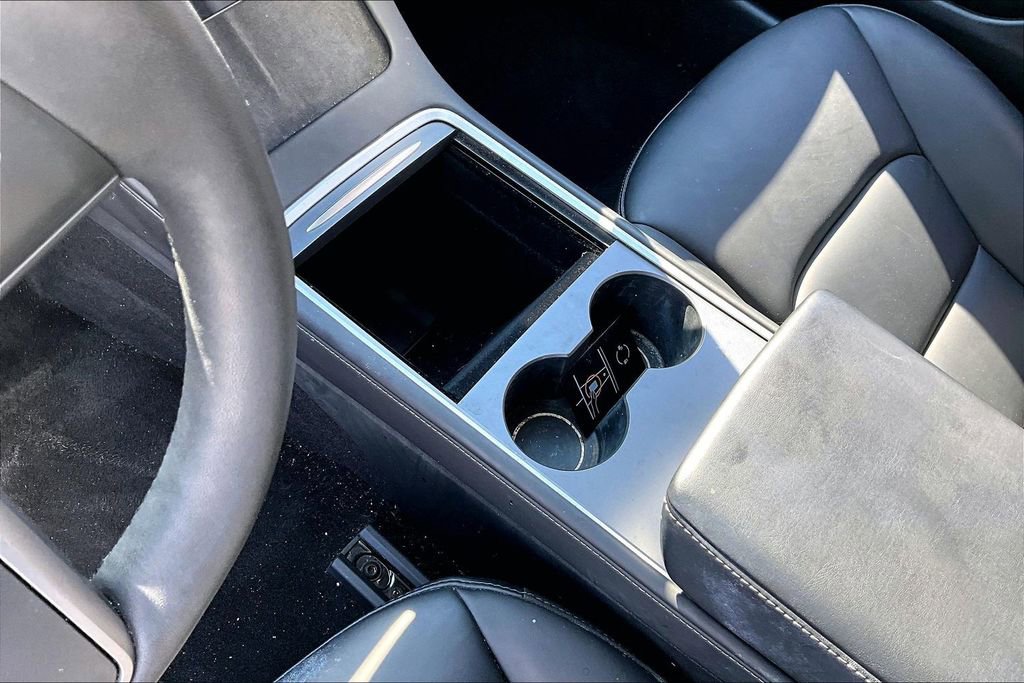 Used 2021 Tesla Model 3 Performance image 15