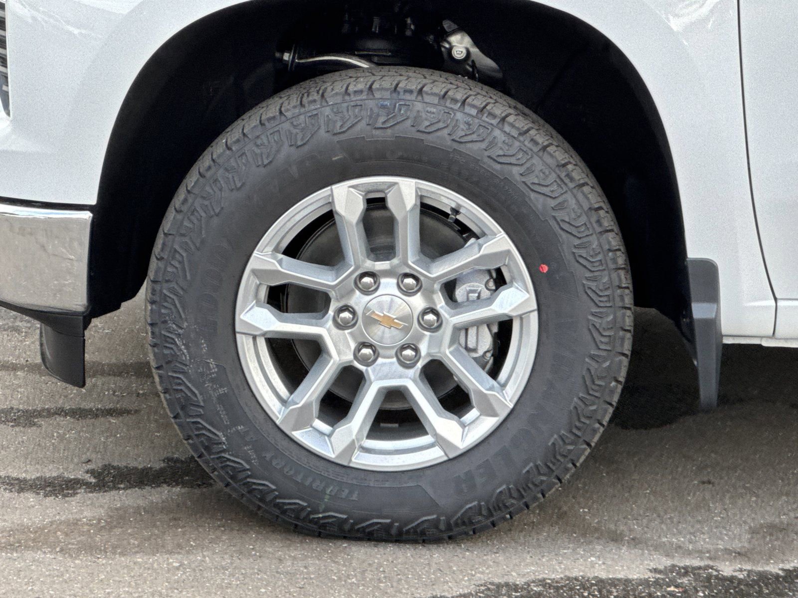 New 2026 Chevrolet Silverado 1500 LT w/ Safety Package image 30