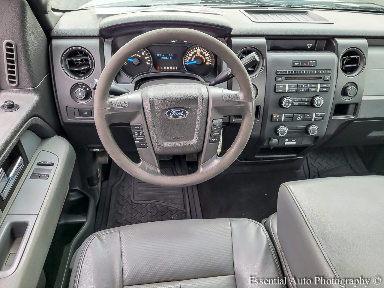 Used 2014 Ford F150 XL w/ Equipment Group 101A Mid AWD/4WD image 10