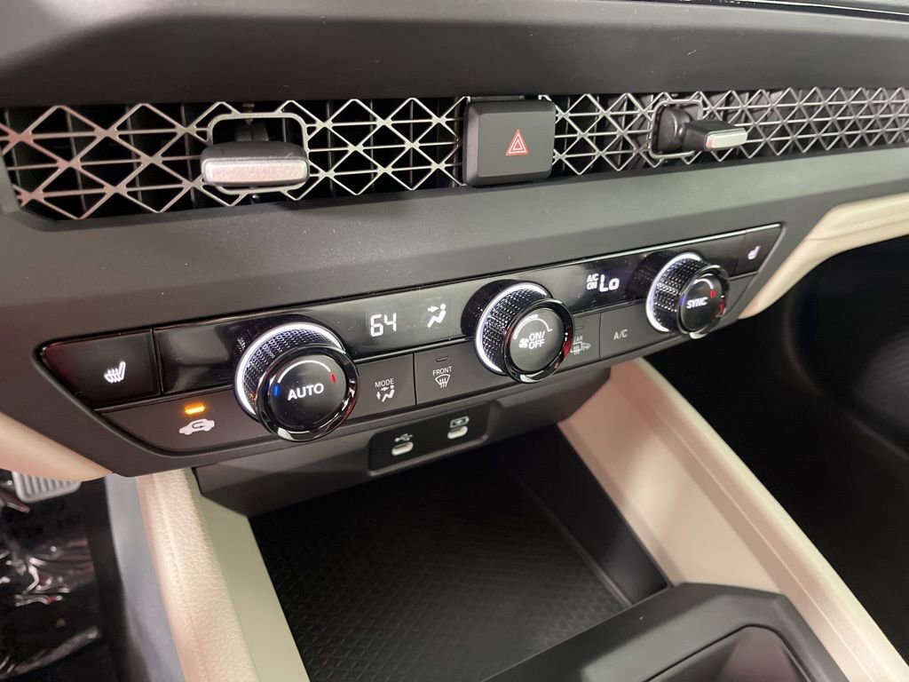 New 2025 Honda Accord SE image 30