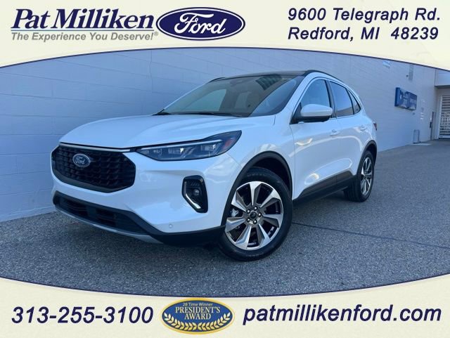 Certified 2023 Ford Escape Platinum AWD/4WD image 1