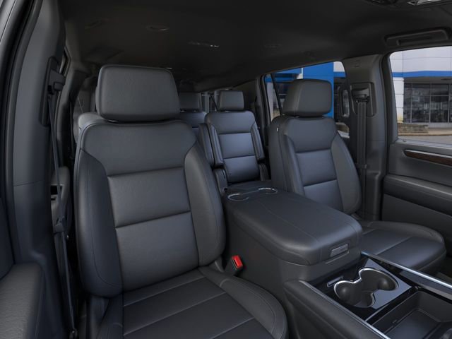 New 2026 Chevrolet Suburban LT w/ Comfort Package AWD/4WD image 16