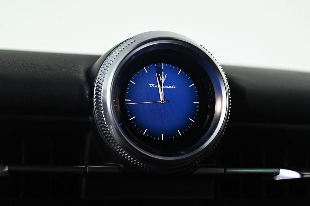 Used 2025 Maserati Grecale Modena image 20