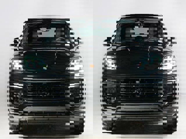 New 2026 Porsche Cayenne GTS image 6