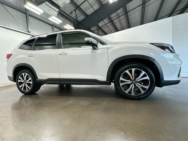Used 2020 Subaru Forester Limited w/ Popular Package #3 AWD/4WD image 3
