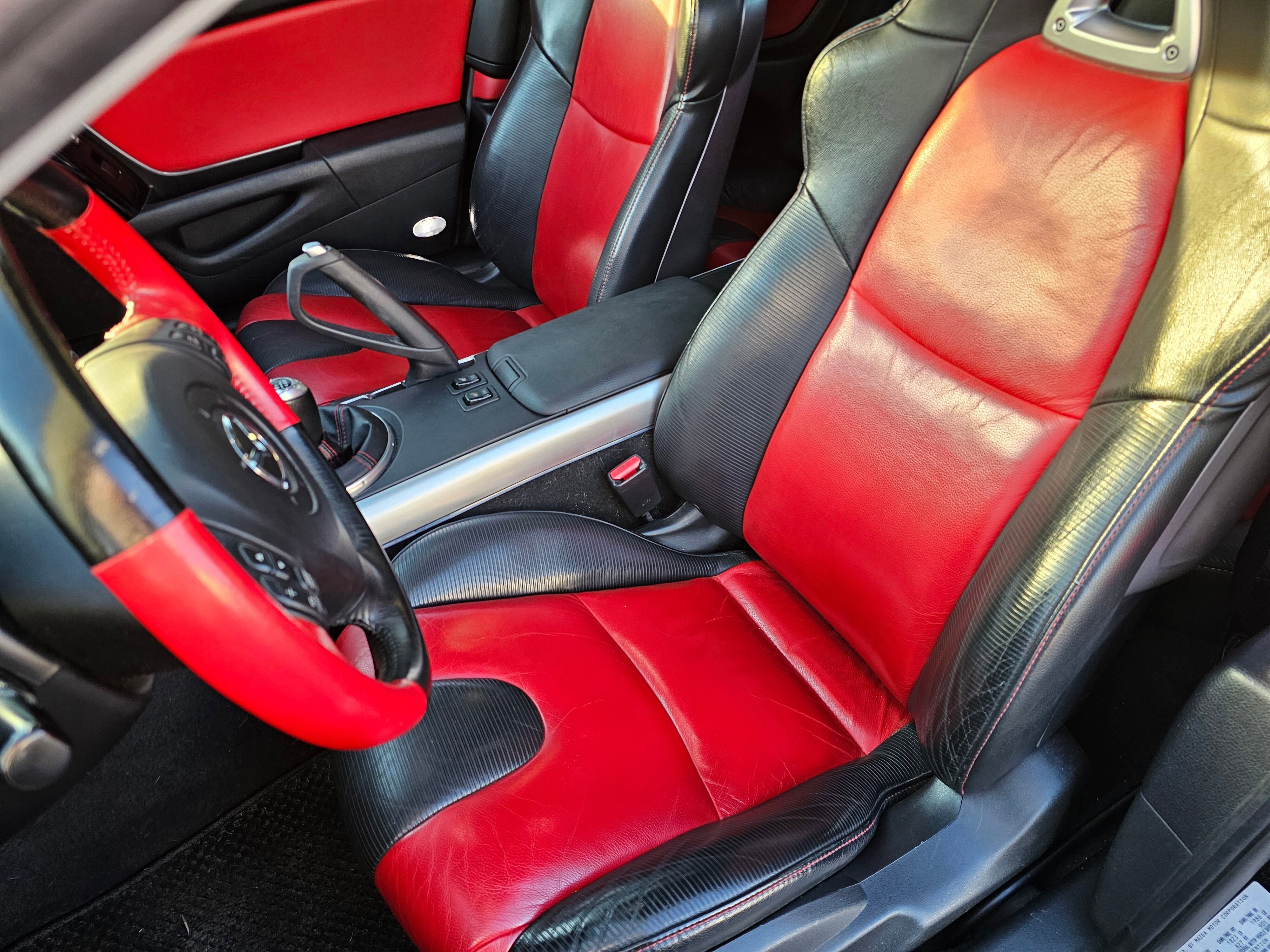 Used 2004 MAZDA RX-8 w/ MT Grand Touring Pkg image 22