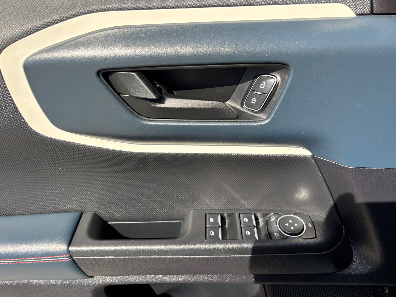 Used 2024 Ford Bronco Sport Heritage w/ Heritage Convenience Package image 7