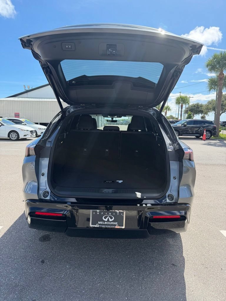 New 2027 INFINITI QX65 Luxe w/ Cargo Package AWD/4WD image 24