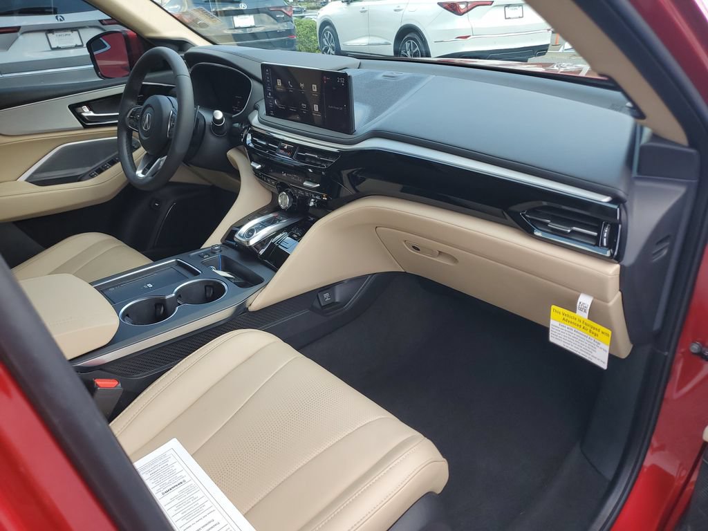 Certified 2025 Acura MDX w/ Technology Package FWD image 4