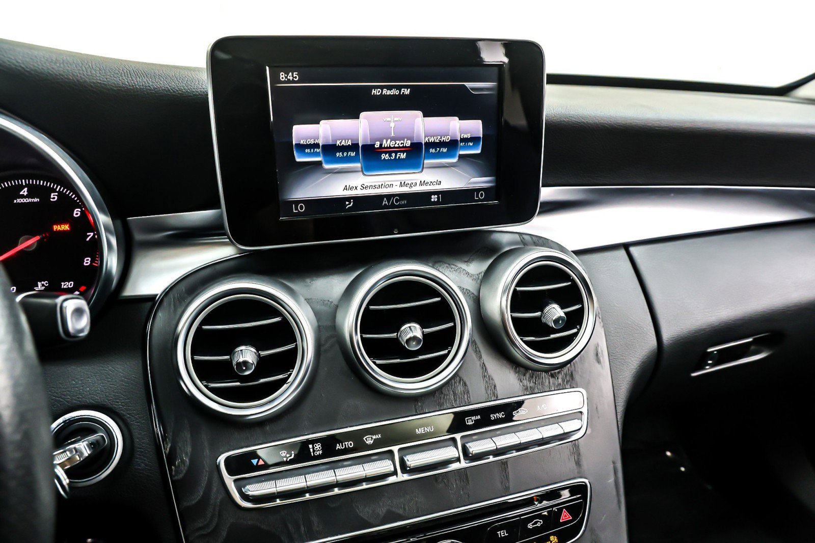 Used 2017 Mercedes-Benz C 300 Sedan image 20