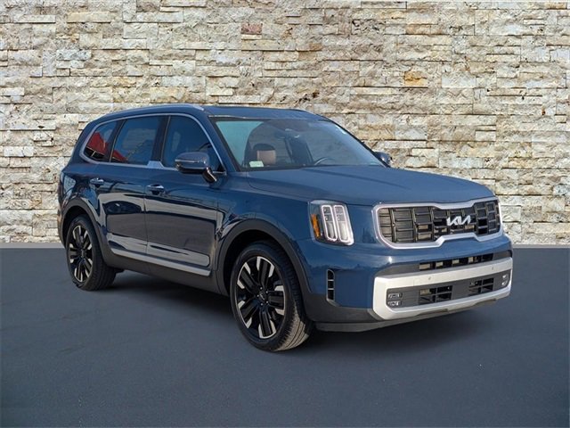 Certified 2024 Kia Telluride SX Prestige image 2