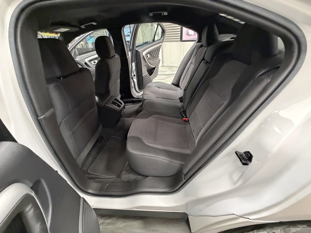 Used 2018 Ford Taurus SEL image 46