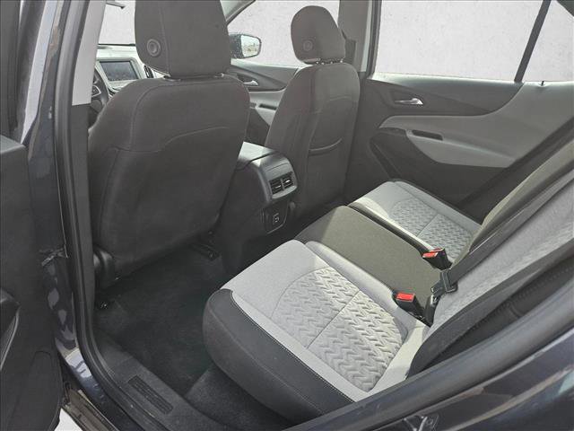 Used 2022 Chevrolet Equinox LS image 11