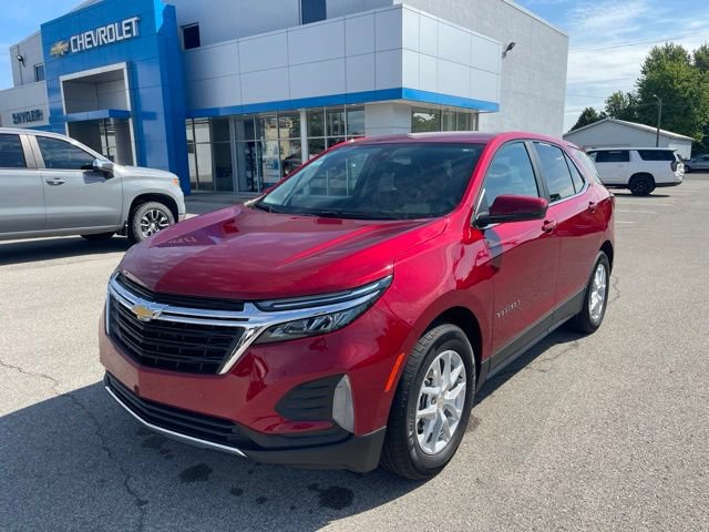 Used 2023 Chevrolet Equinox LT FWD image 2