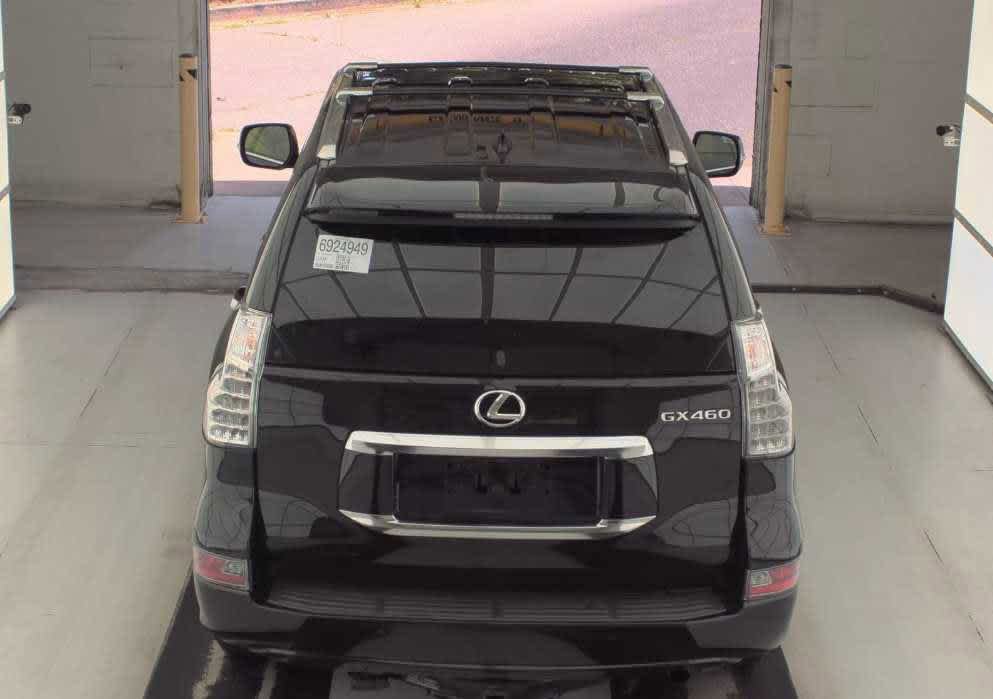 Used 2020 Lexus GX 460 Premium w/ Premium Package AWD/4WD image 5