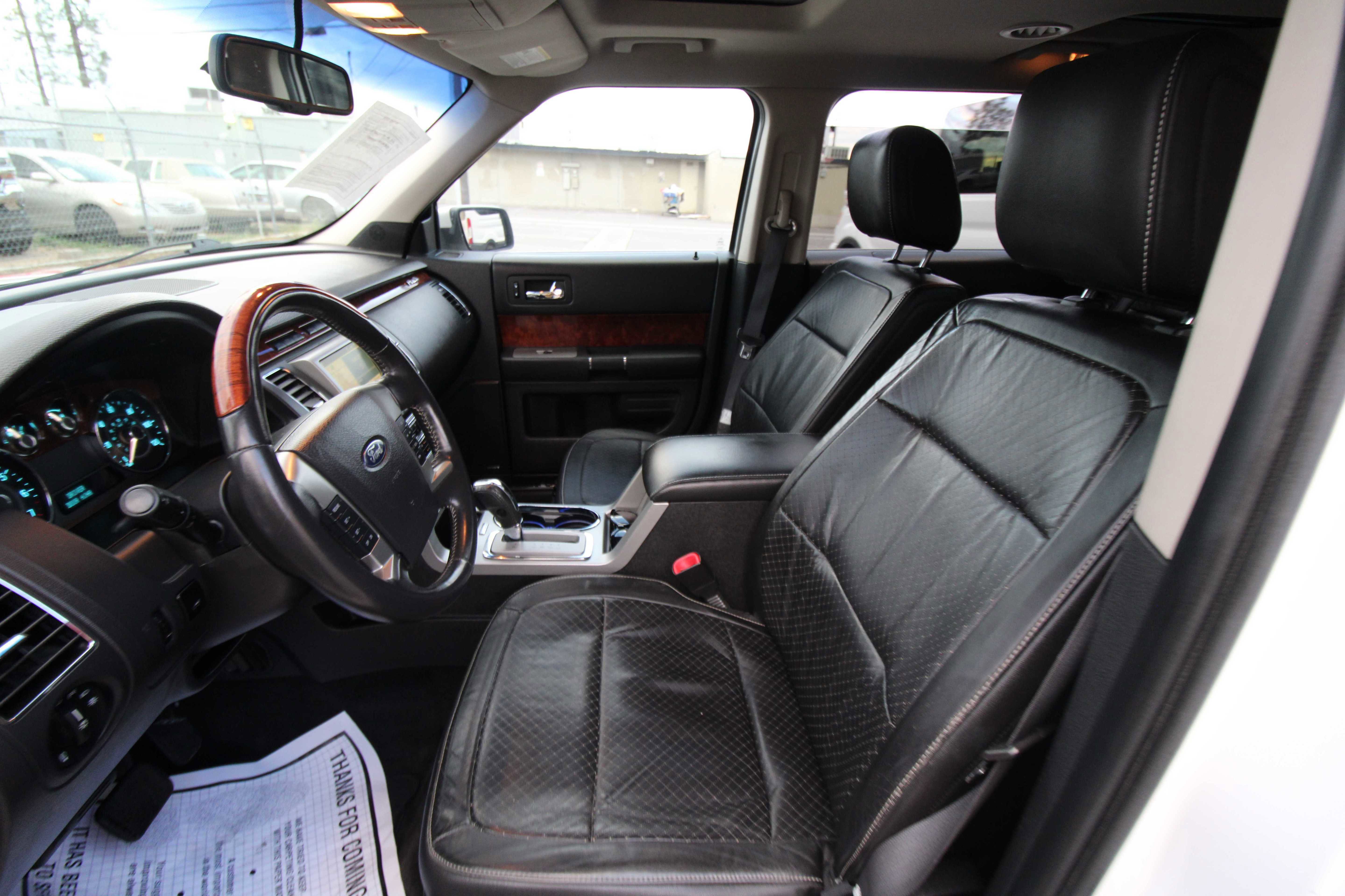 Used 2010 Ford Flex Limited image 20