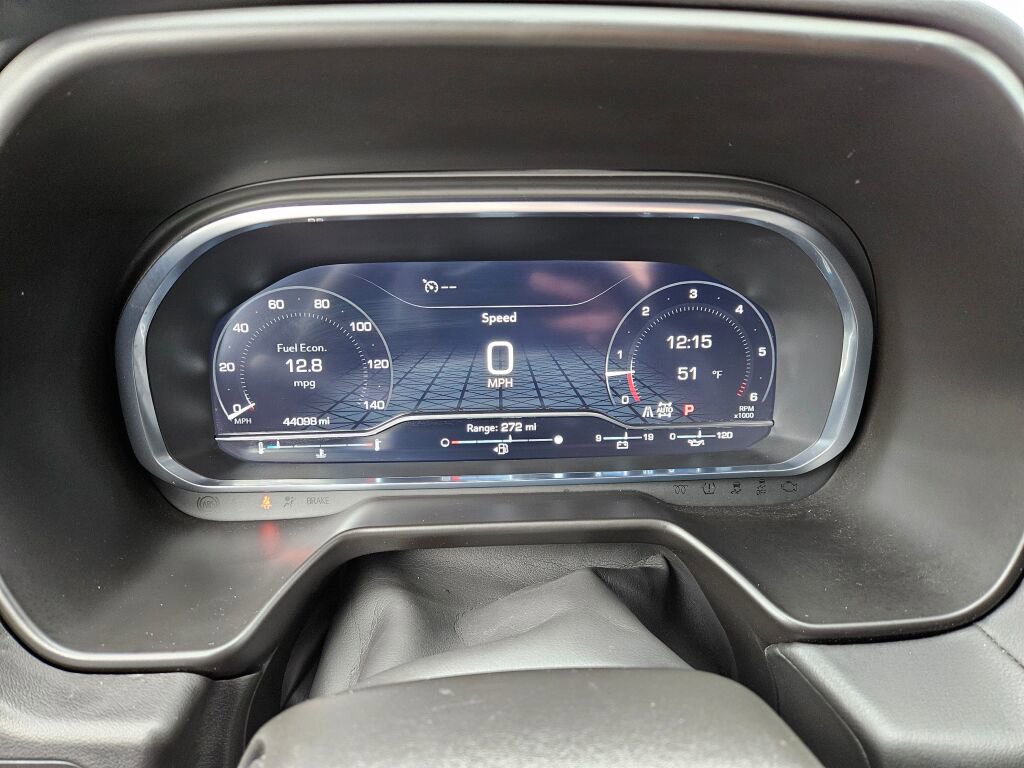 Used 2024 GMC Yukon XL SLE image 22