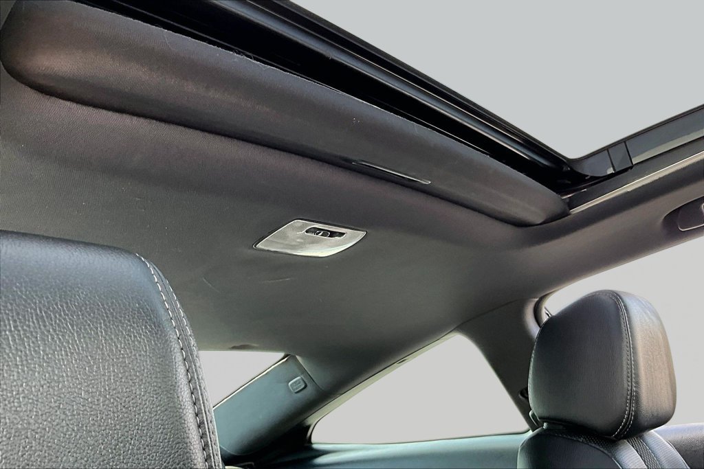 Used 2019 Honda Civic Touring image 22