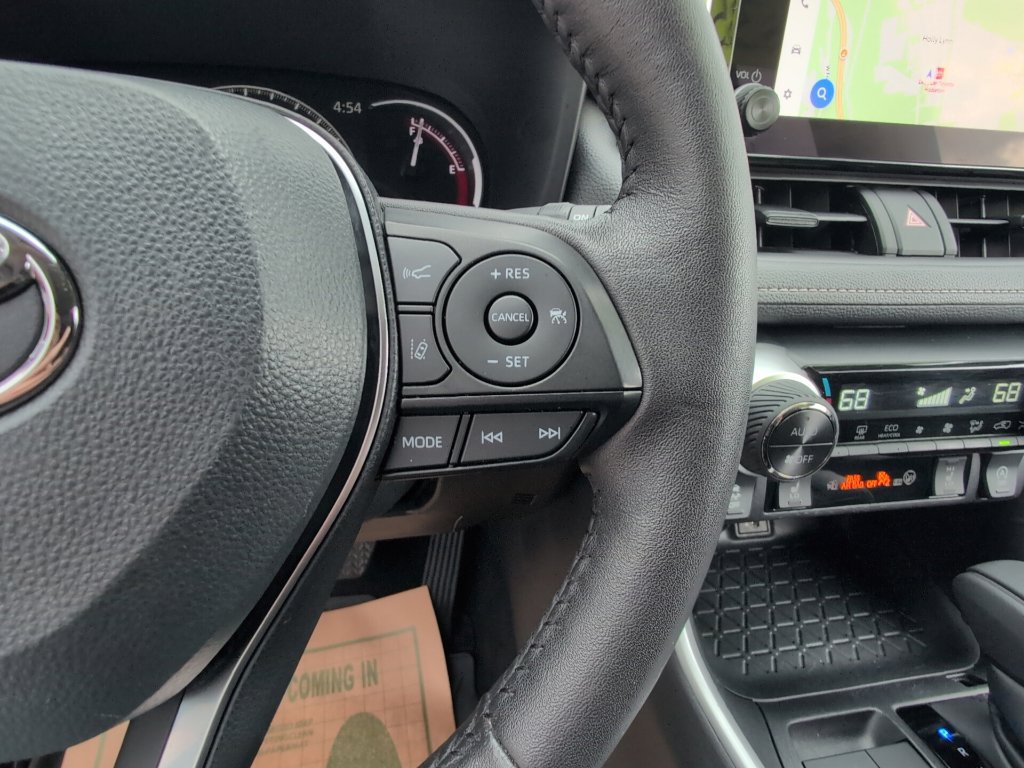 Used 2025 Toyota RAV4 XLE w/ Convenience Package AWD/4WD image 27
