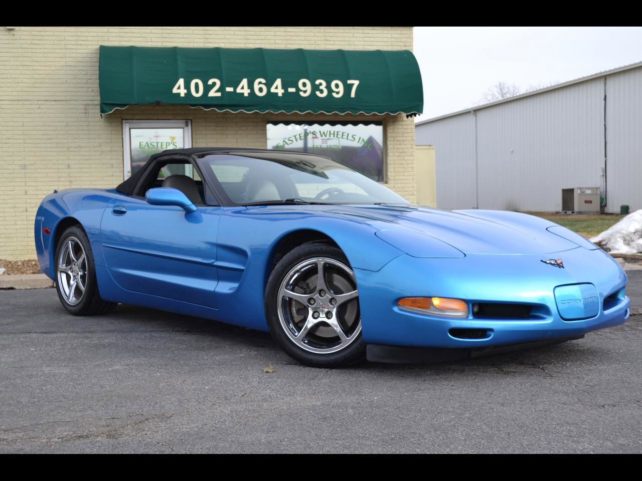 Used 2000 Chevrolet Corvette Convertible w/ Memory Pkg image 1