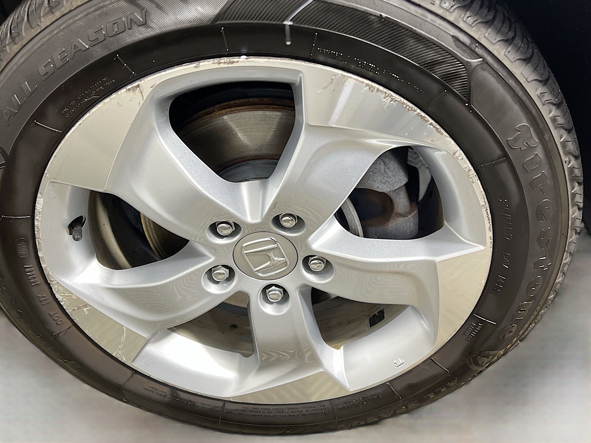 Used 2016 Honda HR-V LX image 14