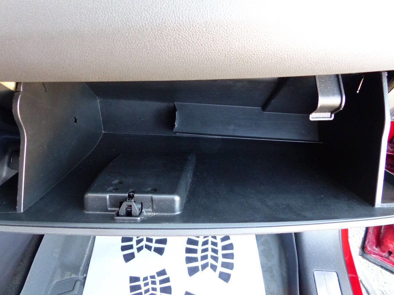 Used 2013 Ford Edge Limited w/ Driver Entry Pkg image 41