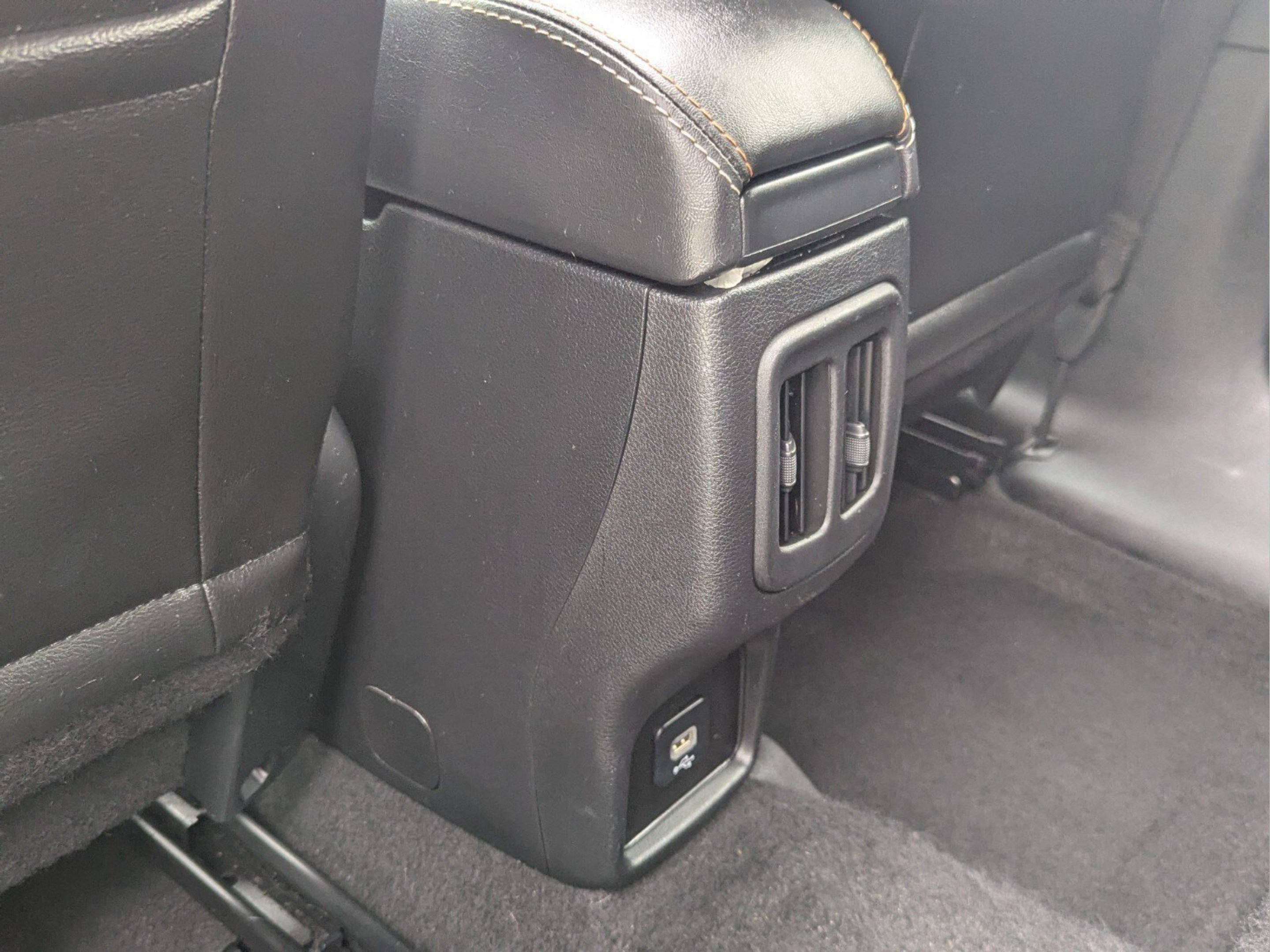 Used 2021 Jeep Compass Latitude w/ Sun and Sound Group FWD image 31