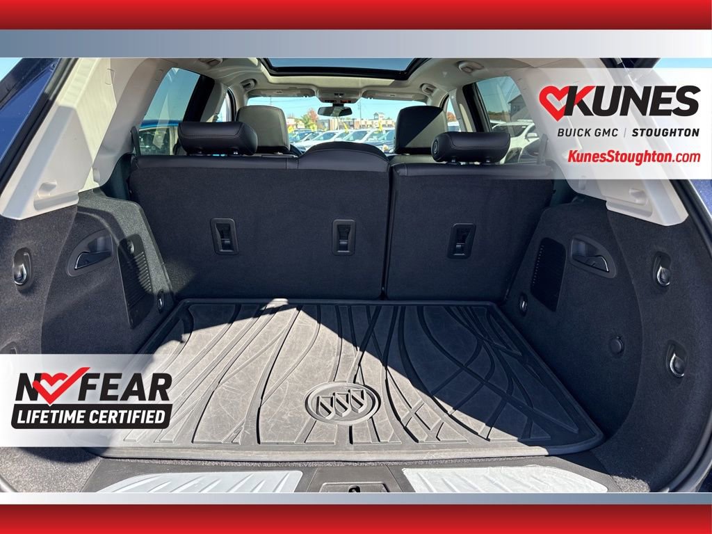 Used 2020 Buick Envision Essence w/ Experience Buick Package image 46