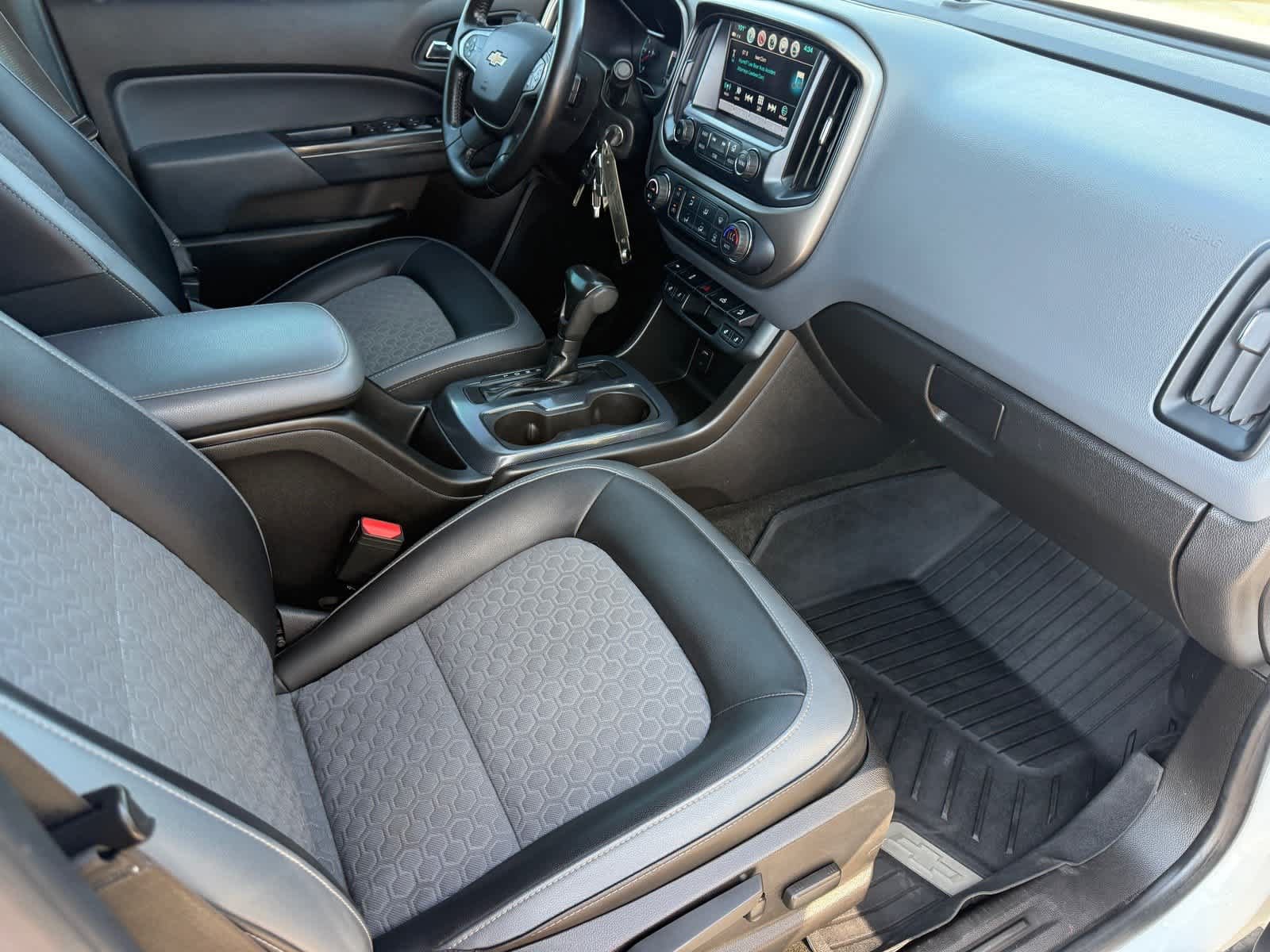 Used 2018 Chevrolet Colorado Z71 RWD image 33