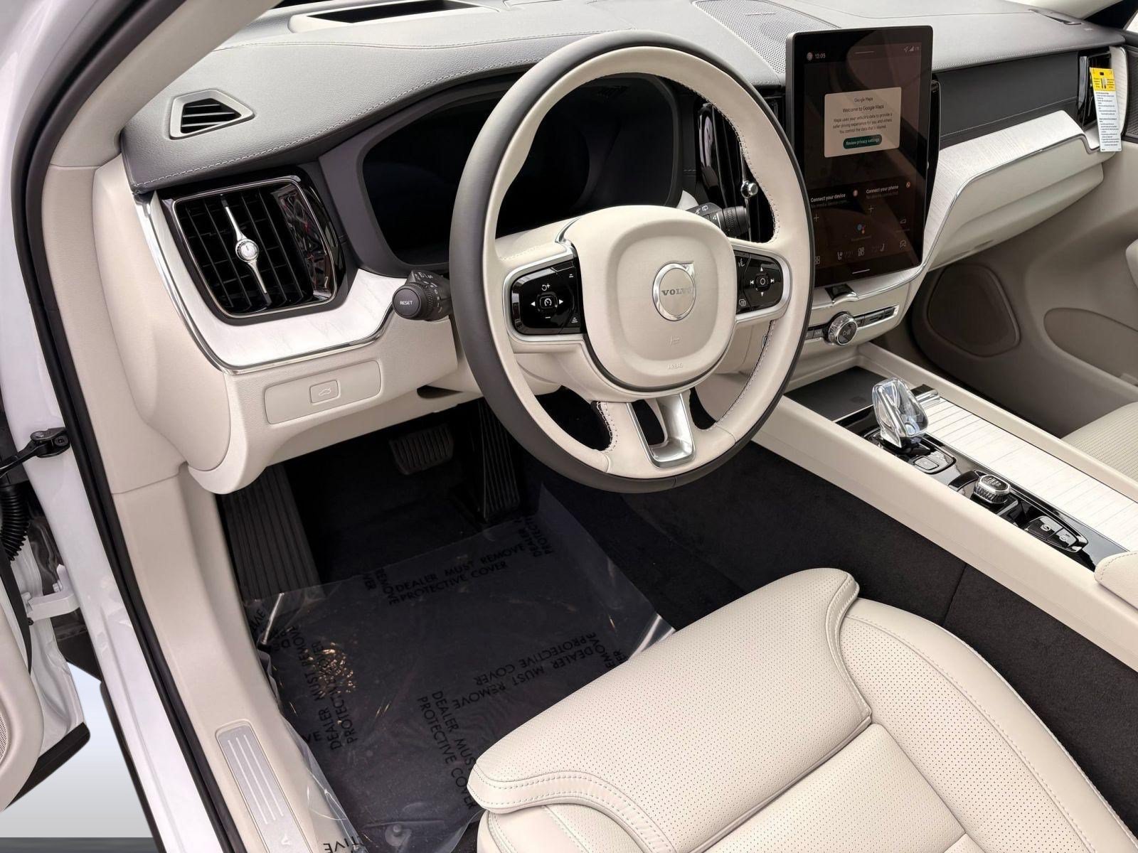Certified 2026 Volvo XC60 B5 Ultra w/ Climate Package AWD/4WD image 4