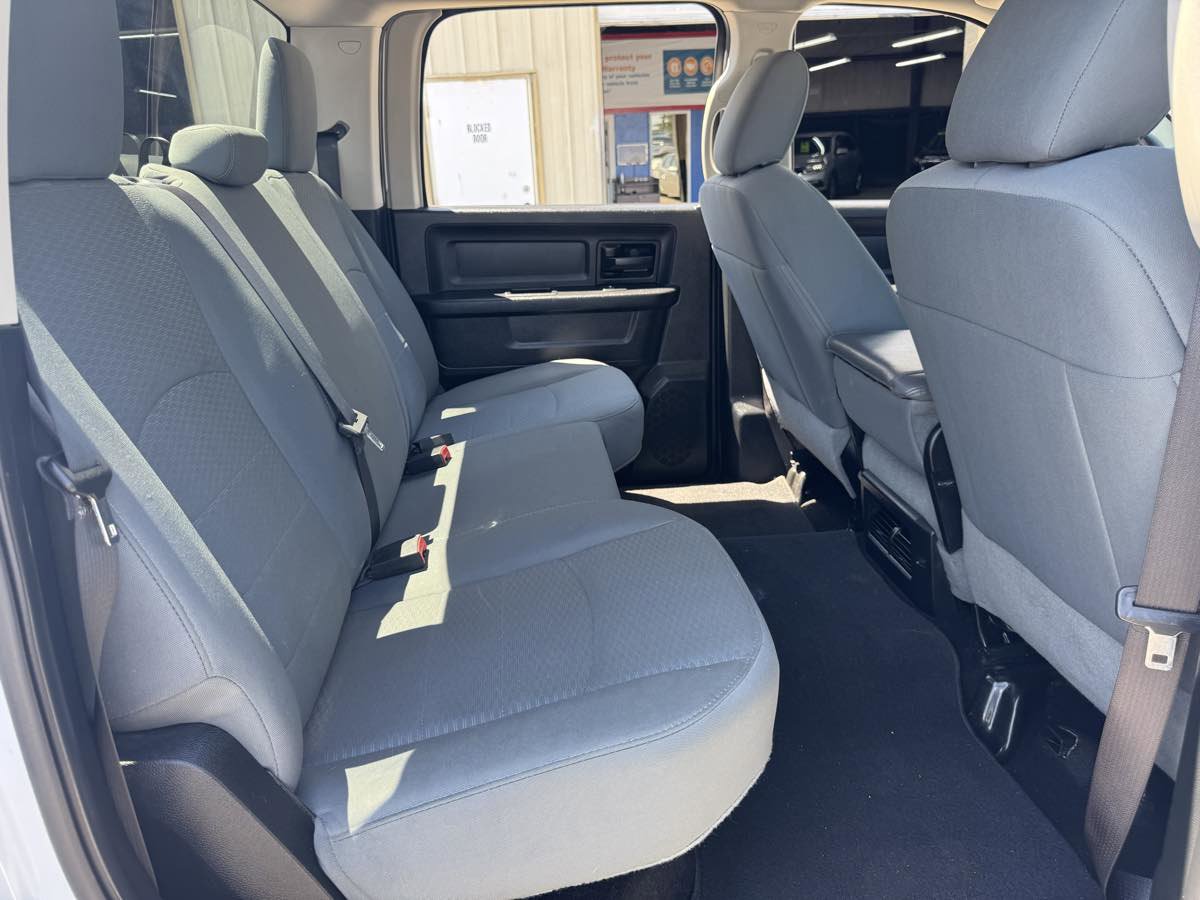 Used 2015 RAM 1500 Express AWD/4WD image 18