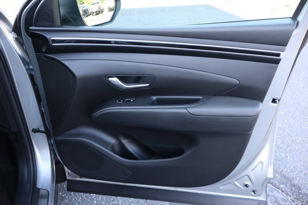 Used 2024 Hyundai Tucson SE FWD image 25