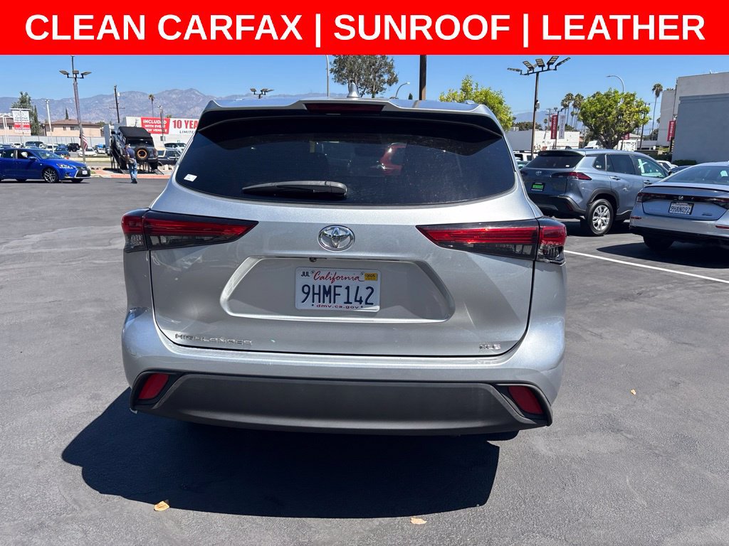 Used 2022 Toyota Highlander XLE FWD image 6