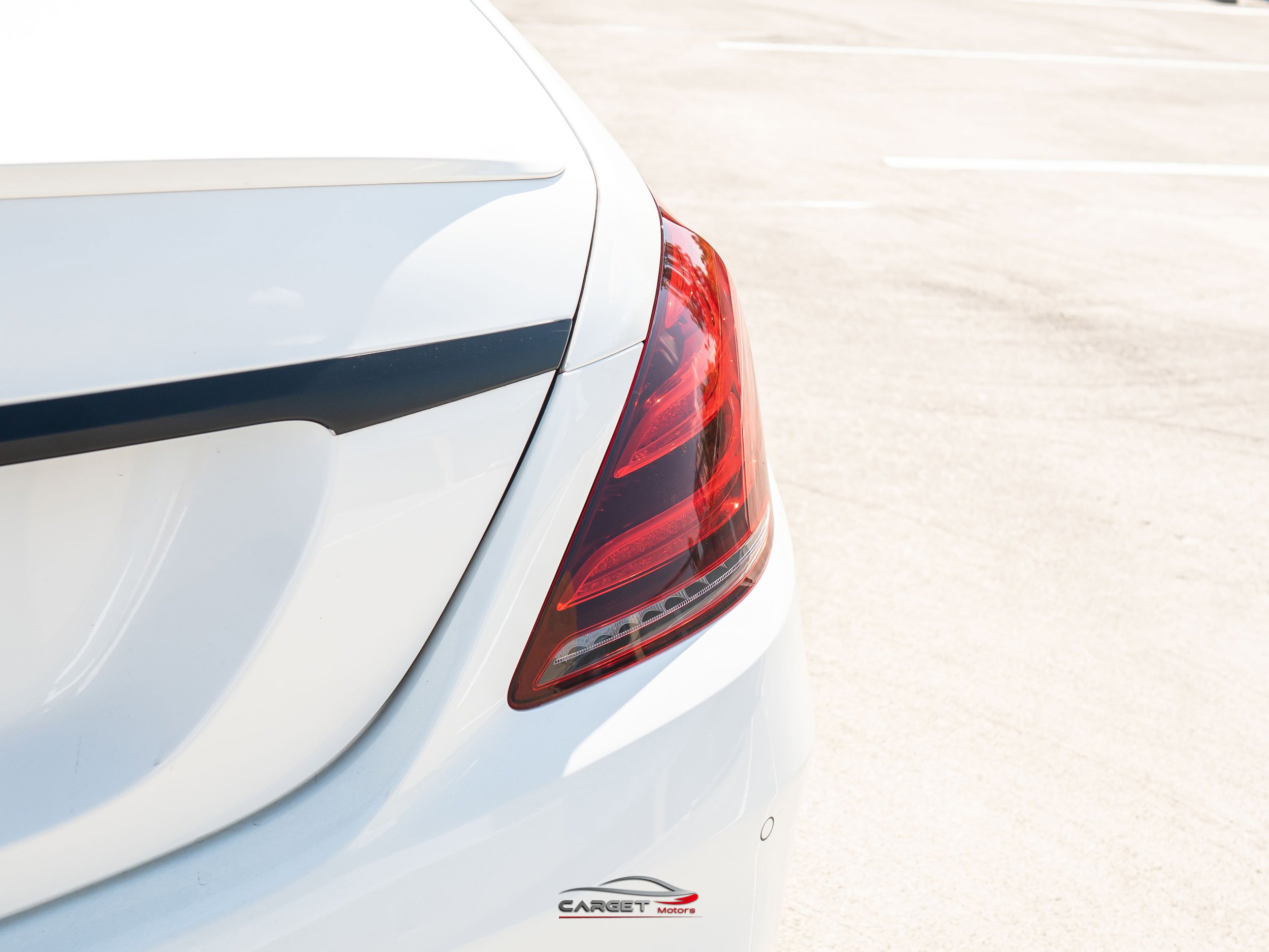 Used 2018 Mercedes-Benz S 560 Sedan w/ AMG Line Exterior image 46
