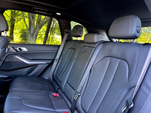 Used 2022 BMW X5 sDrive40i w/ Parking Assistance Package image 23