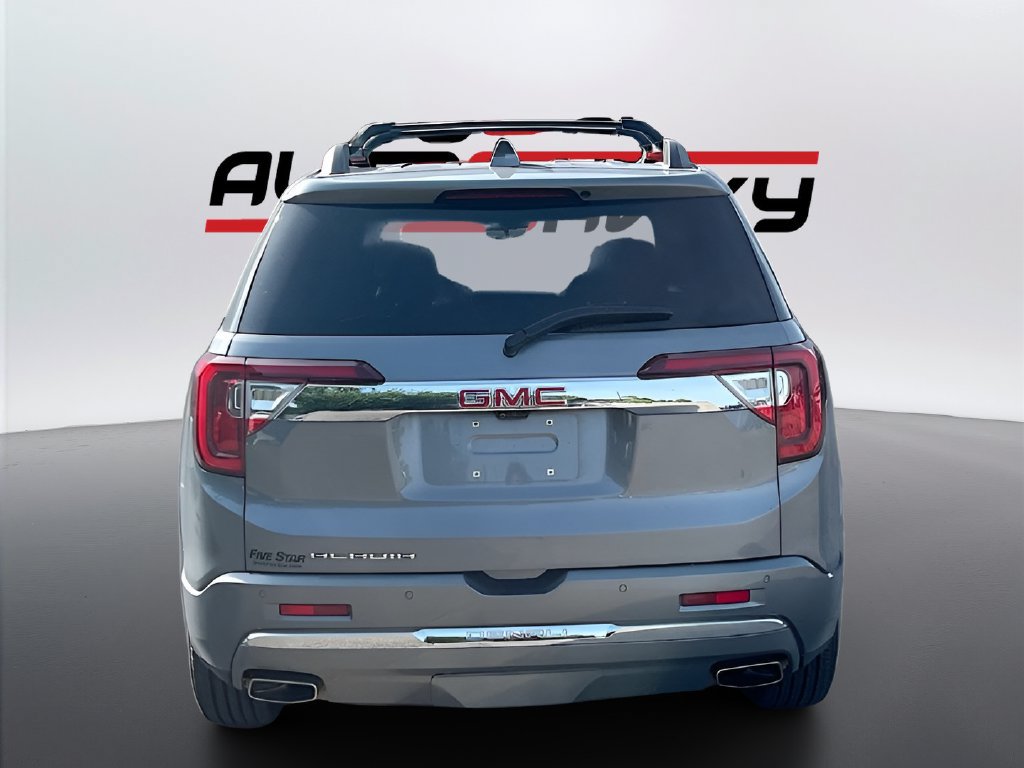 Used 2021 GMC Acadia Denali w/ Denali Technology Package FWD image 6