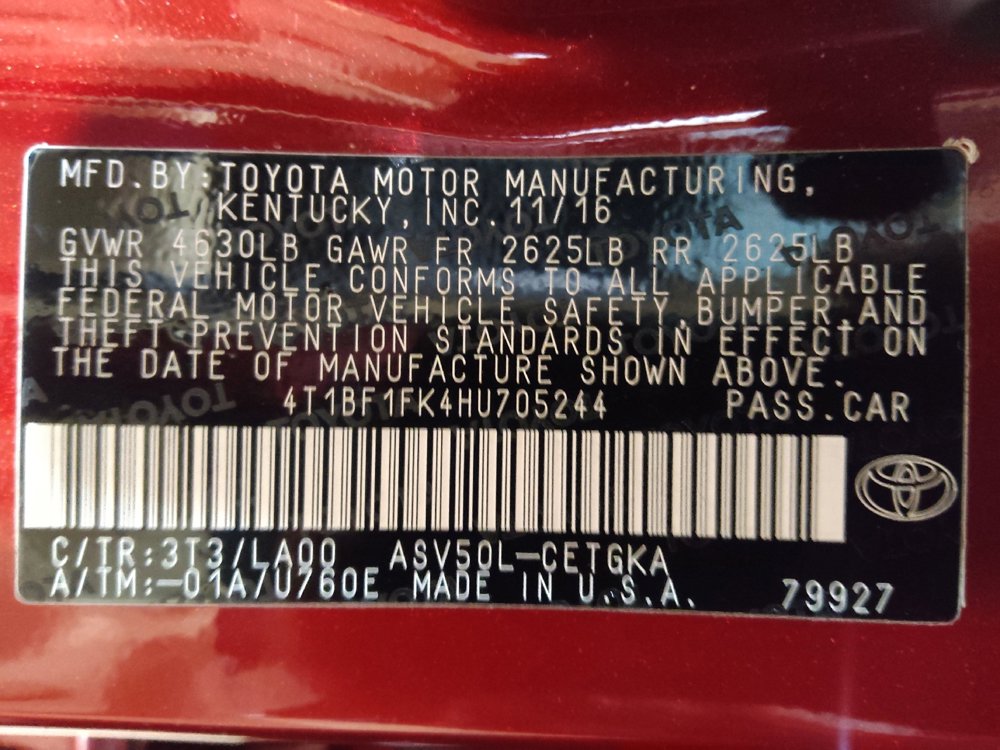 Used 2017 Toyota Camry XLE w/ Moonroof Package image 33