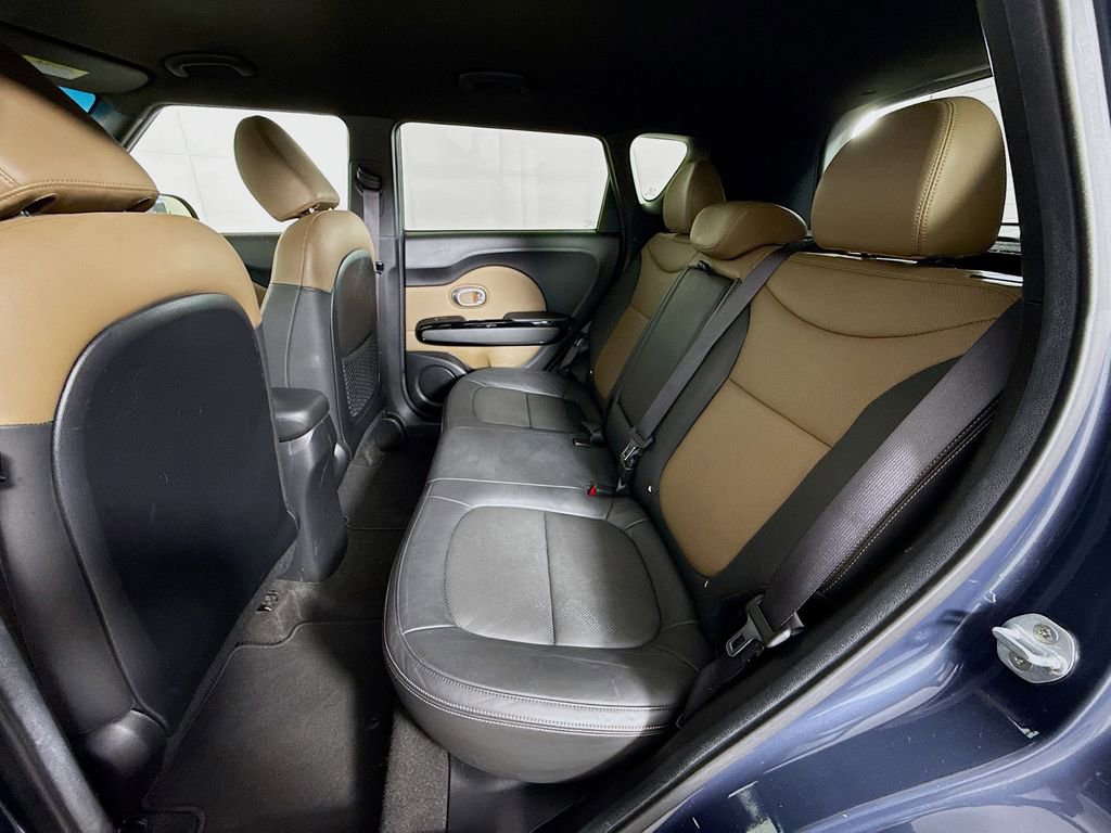 Used 2016 Kia Soul + w/ Audio Package image 30