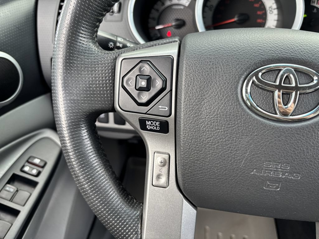 Used 2014 Toyota Tacoma PreRunner w/ SR5 Package RWD image 15