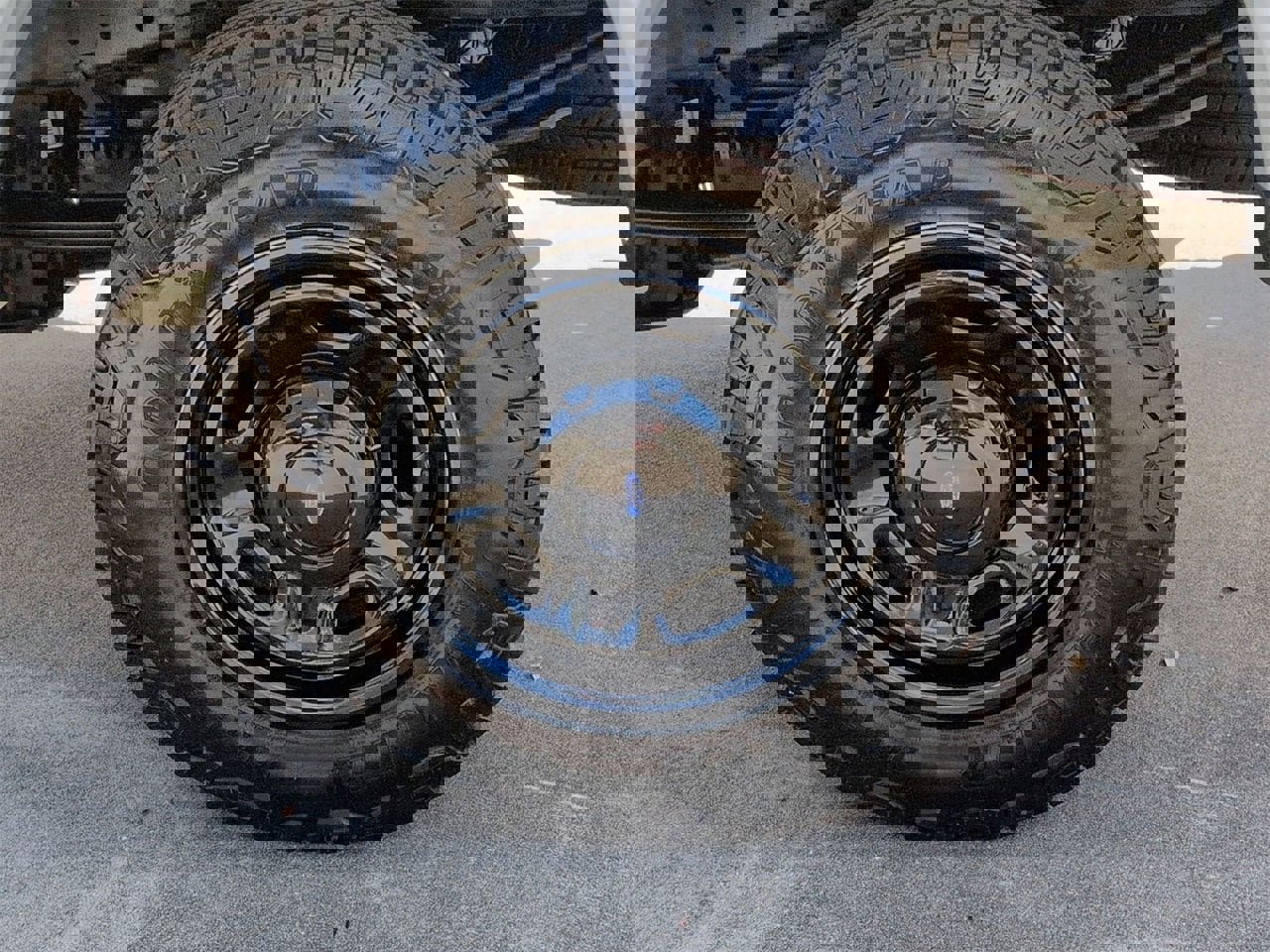 Used 2023 Ford F250 XL w/ FX4 Off-Road Package image 28