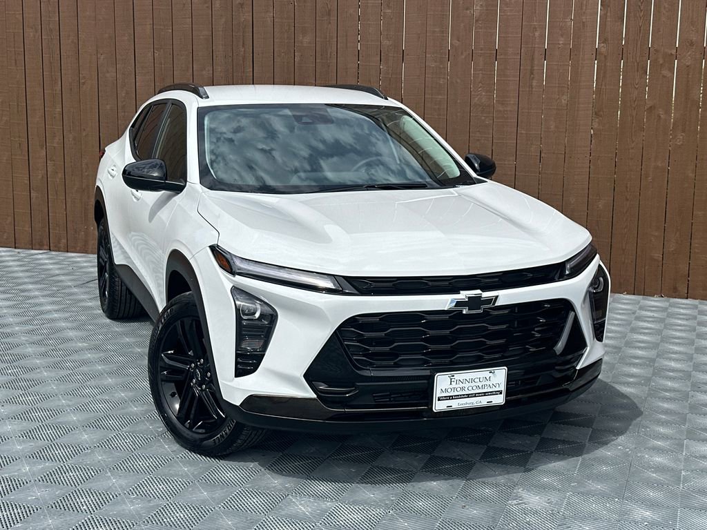 Used 2025 Chevrolet Trax ACTIV image 11