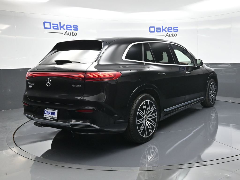 Used 2023 Mercedes-Benz EQS 580 4MATIC SUV image 8