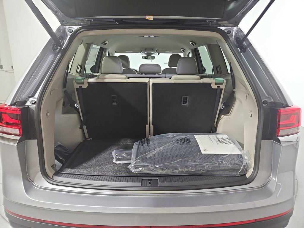 New 2026 Volkswagen Atlas SE image 21